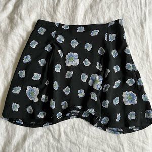 Blue Mini Skirt Sz 8 REFORMATION perfect 🦋